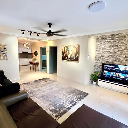 Naura Homestay Selangor Kuala Lumpur 바투케이브 외부 사진